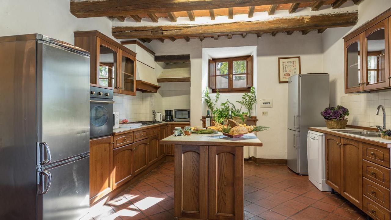 Villalta 18&2, Emma Villas Arezzo Exterior photo